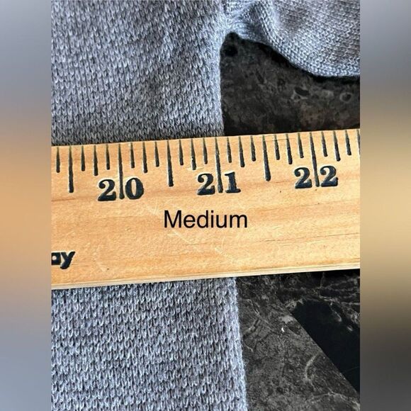 Women's Hello Kitty Snowman & Snowflakes Sweater Knit Cotton Winter Gray - Picture 7 of 10